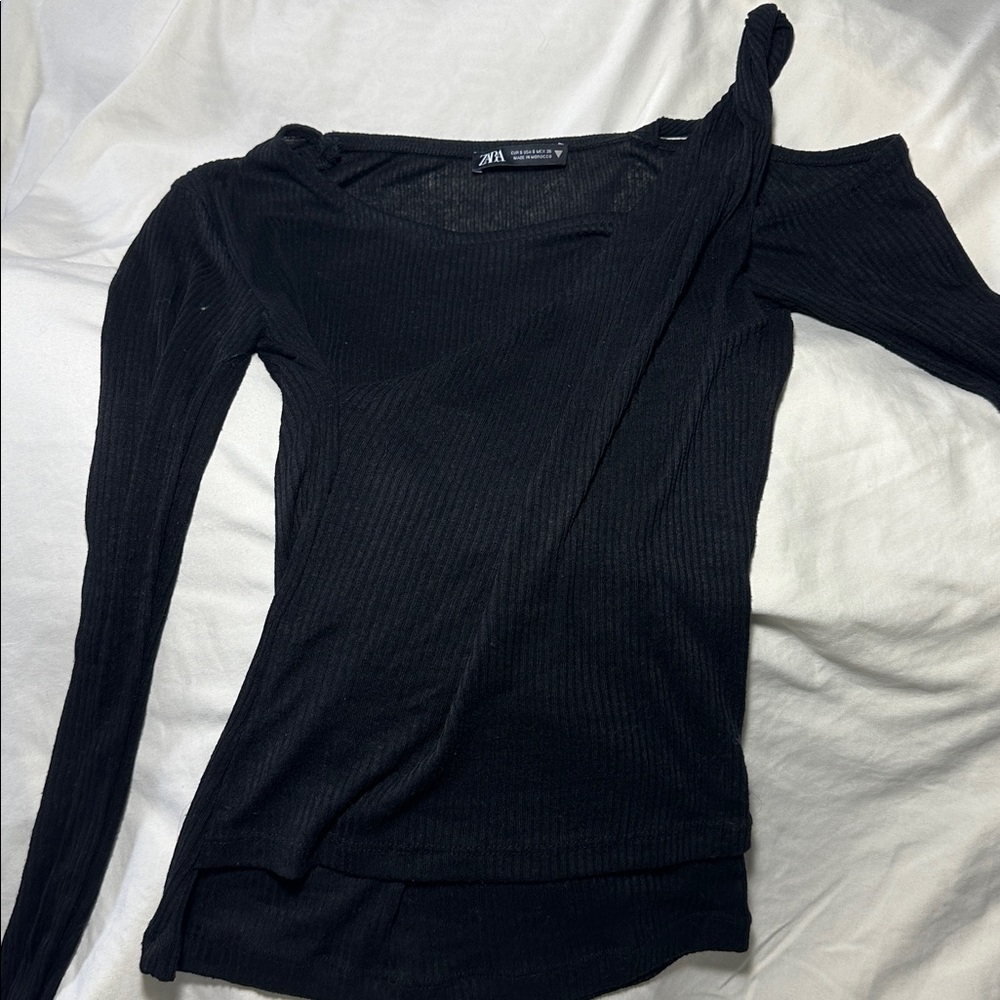 Zara Black Long Sleeve Women's Top